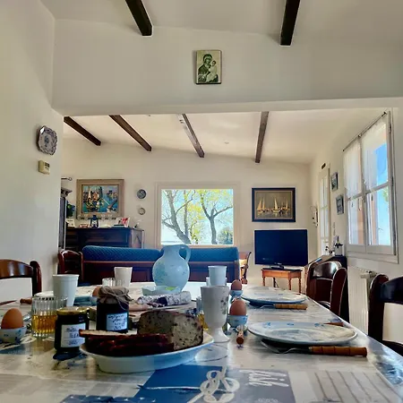 Le Petit Fauchon - Avec Vue فيلة *