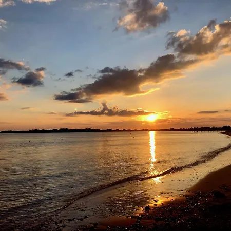 Le Petit Fauchon - Avec Vue فيلة *